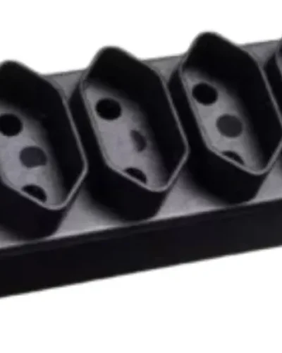 TOMADA BARRA QUIN 20A 2P+T PR TMU5-320 (1)